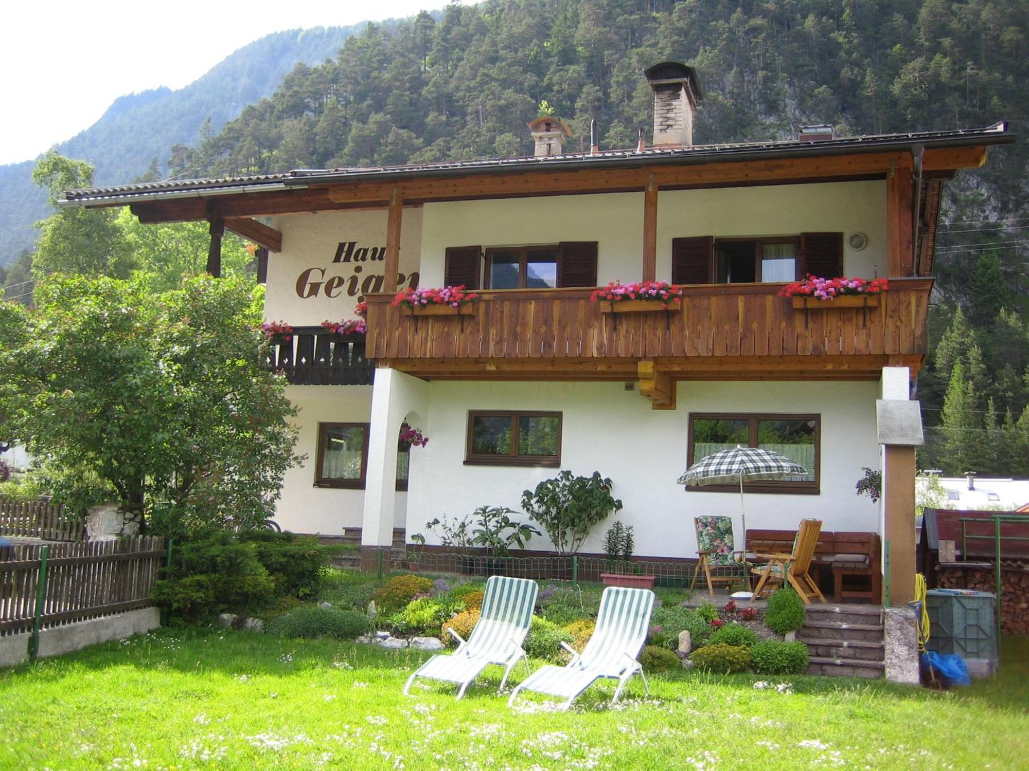 Haus Geiger Bed & Breakfast Scharnitz Dış mekan fotoğraf