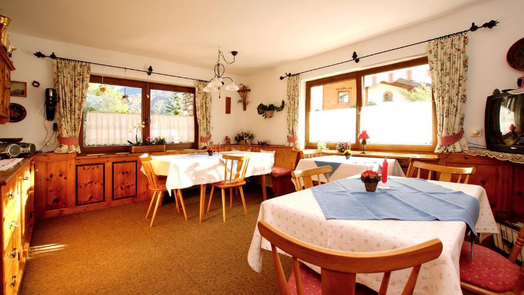 Haus Geiger Bed & Breakfast Scharnitz Dış mekan fotoğraf